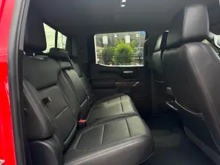 2021 Chevrolet Silverado 1500 LT Trail Boss Crew Cab Long Box 4WD