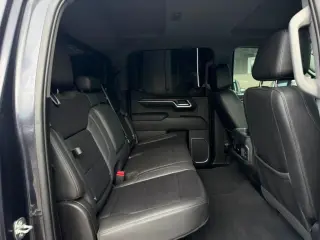 2023 GMC Sierra 1500 SLT Crew Cab 4WD