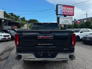 2023 GMC Sierra 1500 SLT Crew Cab 4WD