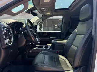 2022 GMC Sierra 2500HD Denali Crew Cab 4WD SB