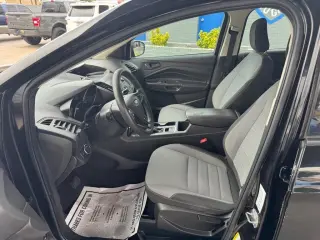 2019 Ford Escape S FWD