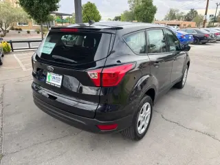 2019 Ford Escape S FWD