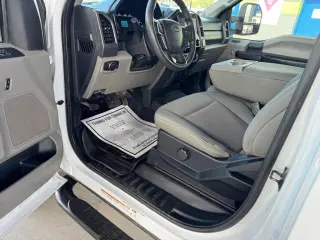 2021 Ford F600