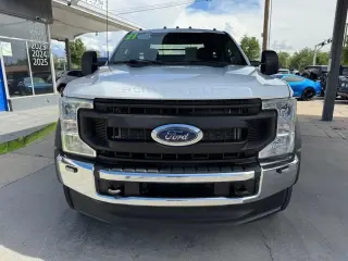 2021 Ford F600