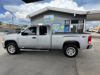 2012 GMC Sierra 1500 SLE Ext. Cab 4WD