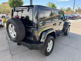 2013 Jeep Wrangler Unlimited Rubicon 4WD