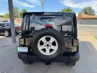 2013 Jeep Wrangler Unlimited Rubicon 4WD