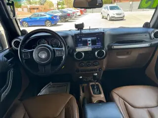 2013 Jeep Wrangler Unlimited Rubicon 4WD