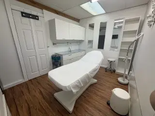 MASAGE ROOM/ TERAPIA  HOLISTIC