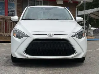 Toyota Yaris 2019 L 4dr Sedan 6M