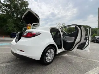 Toyota Yaris 2019 L 4dr Sedan 6M