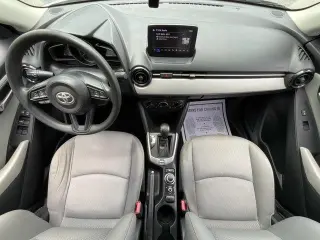 Toyota Yaris 2019 L 4dr Sedan 6M