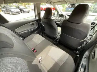 Toyota Yaris 2017 L 4dr Hatchback