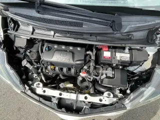 Toyota Yaris 2017 L 4dr Hatchback