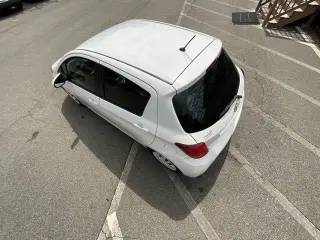 Toyota Yaris 2017 L 4dr Hatchback