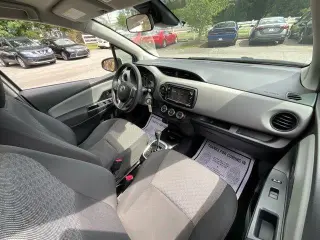 Toyota Yaris 2017 L 4dr Hatchback