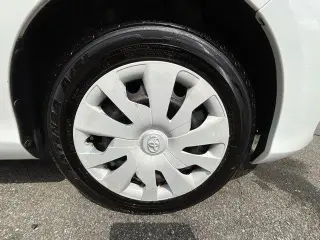 Toyota Yaris 2017 L 4dr Hatchback