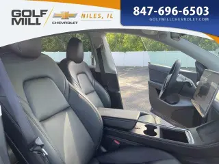 Tesla Model Y 2022 AWD Performance 4dr Crossover