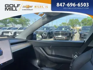 Tesla Model Y 2022 AWD Performance 4dr Crossover