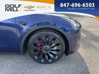 Tesla Model Y 2022 AWD Performance 4dr Crossover