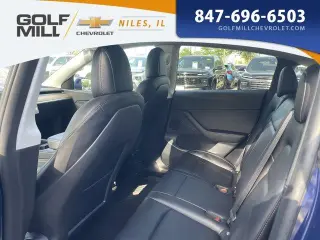 Tesla Model Y 2022 AWD Performance 4dr Crossover