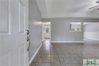 Propiedad en alquiler con 3 habitaciones y 2 baños en Rincon