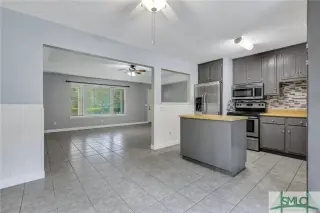 Propiedad en alquiler con 3 habitaciones y 2 baños en Rincon