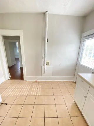 Propiedad en alquiler con 2 habitaciones y 1 baño en Savannah