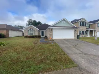 Propiedad en alquiler con 3 habitaciones y 2 baños en Savannah