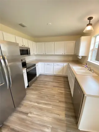 Propiedad en alquiler con 3 habitaciones y 2 baños en Savannah