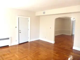 Propiedad en alquiler con 3 habitaciones y 1 baño en Newark