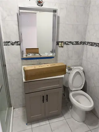 Propiedad en alquiler con 3 habitaciones y 1 baño en Fort Hamilton Parkway