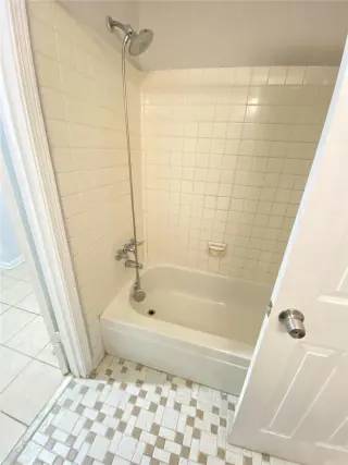 Propiedad en alquiler con 3 habitaciones y 2 baños en Hinesville