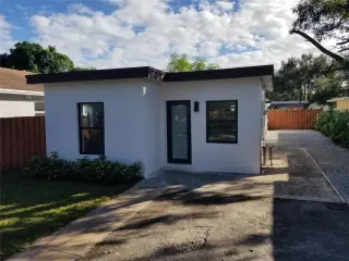 Propiedad en alquiler con 2 habitaciones y 1 baño en Miami