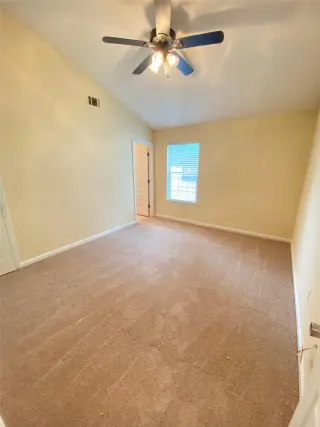 Propiedad en alquiler con 3 habitaciones y 2 baños en Savannah