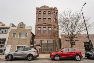 Propiedad en alquiler con 3 habitaciones y 2 baños en Chicago
