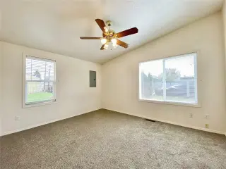 Propiedad en alquiler con 2 habitaciones y 1 baño en Yakima
