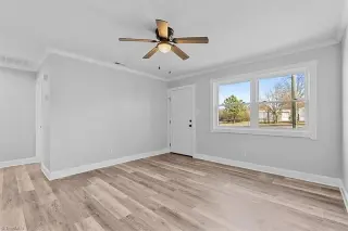 Propiedad en alquiler con 2 habitaciones y 1 baño en Greensboro