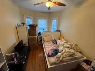 Propiedad en alquiler con 4 habitaciones y 2 baños en Somerville