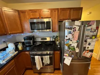 Propiedad en alquiler con 4 habitaciones y 2 baños en Somerville