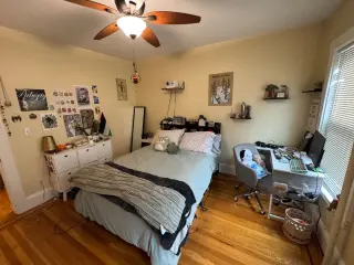 Propiedad en alquiler con 4 habitaciones y 2 baños en Somerville
