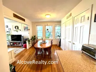Propiedad en alquiler con 3 habitaciones y 1.5 baños en Somerville
