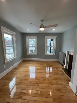Propiedad en alquiler con 3 habitaciones y 2 baños en Somerville