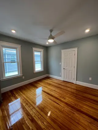 Propiedad en alquiler con 3 habitaciones y 2 baños en Somerville