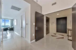 Propiedad en alquiler con 3 habitaciones y 3 baños en Miami