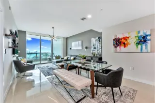 Propiedad en alquiler con 3 habitaciones y 3 baños en Miami