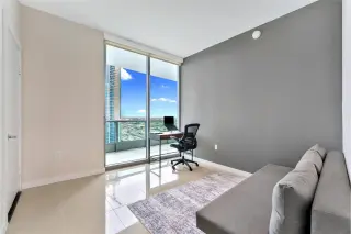 Propiedad en alquiler con 3 habitaciones y 3 baños en Miami