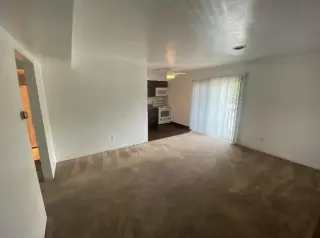 Propiedad en alquiler con 2 habitaciones y 1 baño en Follansbee