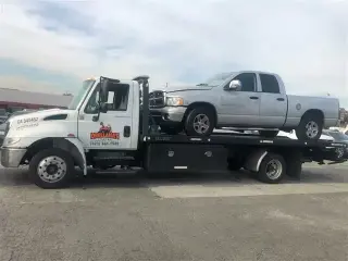 Orellana's Towing