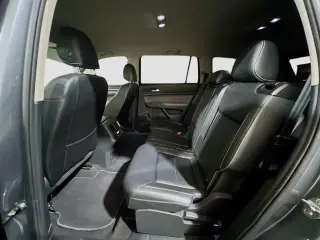 Volkswagen Atlas 2021 V6 SE 4dr SUV w/Technology (midyear release)